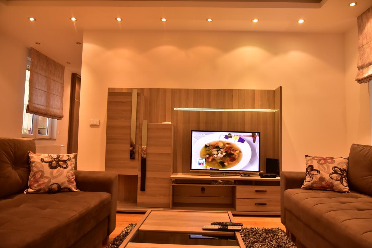 Ferhadija Luxury Apartment Sarajevo Luaran gambar